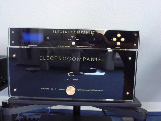 Electrocompaniet_EC_4.8__AW250R_003.JPG