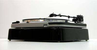 TD124MK2-04.jpg